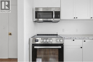 2215 Bridgeview Road - Photo 8