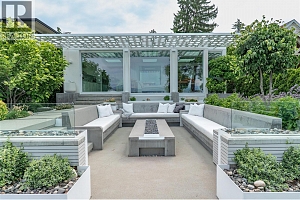 4110 Lakeshore Road - Photo 2