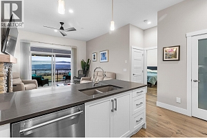 1552 Summer Crescent - Photo 13