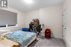 1552 Summer Crescent - Photo 28