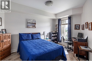 2551 Shoreline Drive Unit# 406 - Photo 12