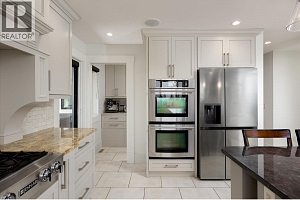 2523 Hillsborough Road - Photo 13