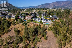 2523 Hillsborough Road - Photo 65