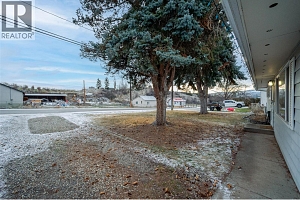 4840 Scotty Creek Road - Photo 3