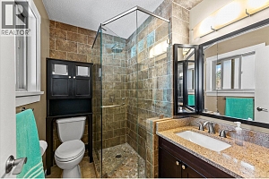 1520 Highland Drive N - Photo 17