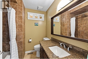 1520 Highland Drive N - Photo 20