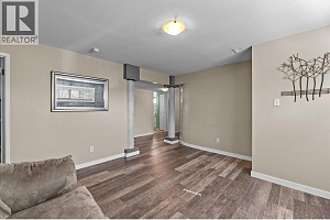 1520 Highland Drive N - Photo 25