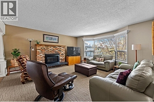 1520 Highland Drive N - Photo 5