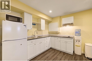 4244 Beach Avenue - Photo 80