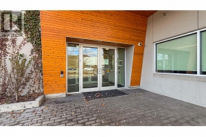 1090 Manhattan Drive Unit# 200 - Photo 4