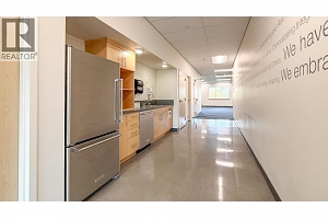 1090 Manhattan Drive Unit# 100 - Photo 42