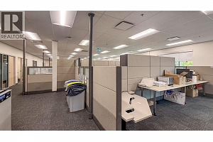 1090 Manhattan Drive Unit# 100 - Photo 7