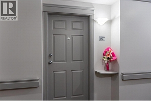 265 Froelich Road Unit# 307 - Photo 5