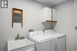 841 Churchill Court - Photo 32