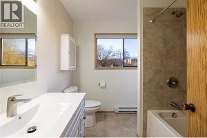 1903 Lindahl Street Unit# 201 - Photo 20