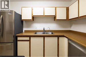 1903 Lindahl Street Unit# 201 - Photo 4