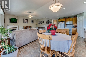 855 8 Avenue - Photo 16