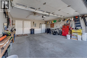 855 8 Avenue - Photo 35