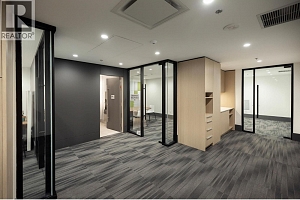 1181 Sunset Drive Unit# 903 - Photo 31