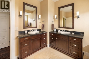 4182 Gallaghers Fairway S - Photo 18