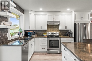 1413 12th Street - Photo 6