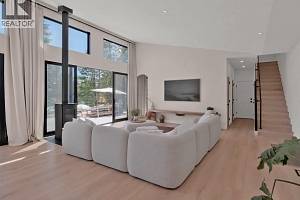 9485 Houghton Road - Photo 8