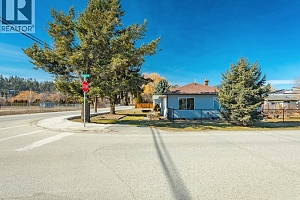 3156 Woodsdale Road - Photo 7