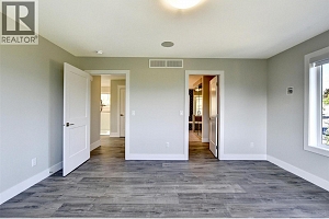 1051 Aurora Heights - Photo 33