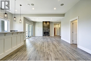 1051 Aurora Heights - Photo 42