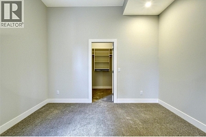 1051 Aurora Heights - Photo 50