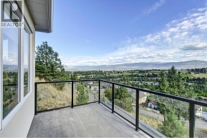 1051 Aurora Heights - Photo 56