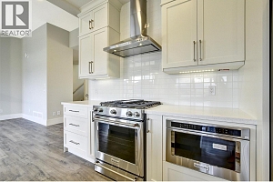 1051 Aurora Heights - Photo 9