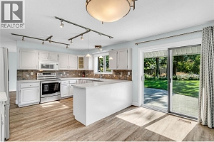 2605 Alberta Court - Photo 8