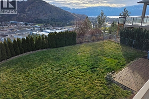 1911 Cornerstone Drive - Photo 33