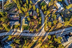 667 Mountain Drive - Photo 2