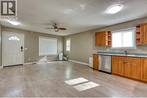 859 Lawson Avenue - Photo 14