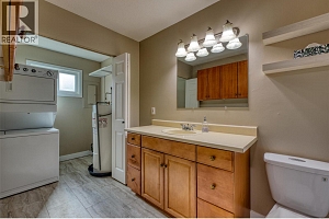 859 Lawson Avenue - Photo 18