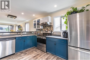 1415 Nelson Place - Photo 2