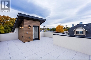 970 Lawson Avenue Unit# 4 - Photo 37