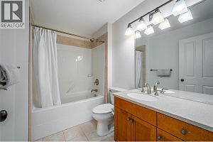 690 Lequime Road Unit# 106 - Photo 32