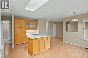 680 Valley Road Unit# 12 - Photo 9