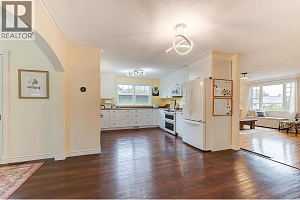 640 ROANOKE Avenue - Photo 13