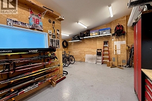 640 ROANOKE Avenue - Photo 54