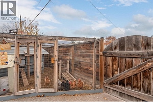 640 ROANOKE Avenue - Photo 59