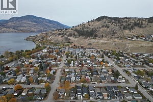 640 ROANOKE Avenue - Photo 68