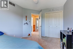 2529 Thacker Drive - Photo 48