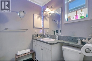 1774 Alec Crescent - Photo 14