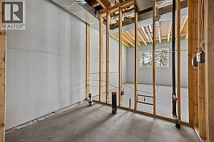 766 Balsam Road - Photo 37