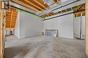 766 Balsam Road - Photo 38