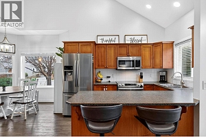 1450 Rose Meadow Drive Unit# 1 - Photo 9